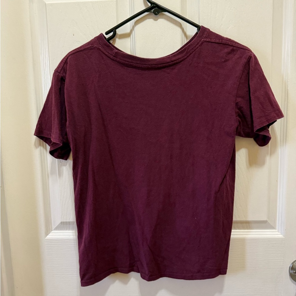 Graphic Tee with Sun and Floral Design - Picture 3 of 3